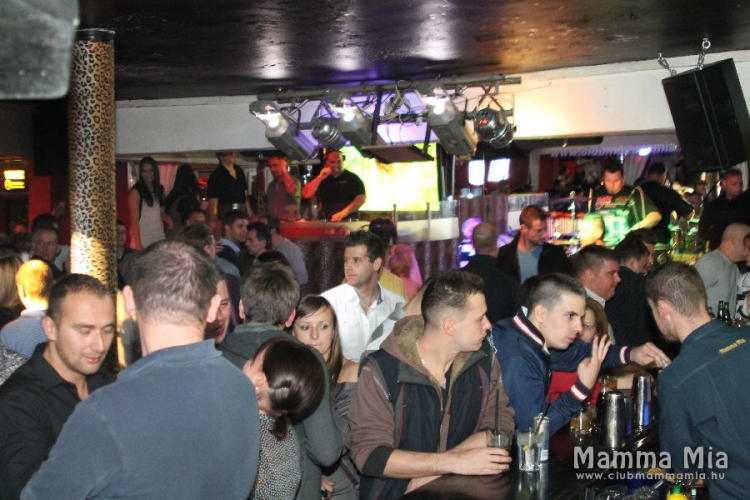 2013.11.29.Péntek Mamma Mia Nagy Feró Dj:Ice Fotók:árpika