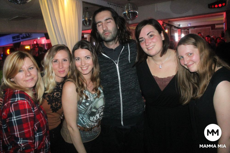 2018.11.17.Mamma Mia Video Disco Dj:Hubik Fotók:árpika