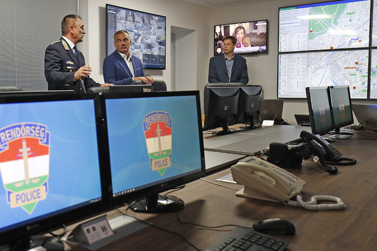 Bemutatták a rendőrség új Törzsvezetési Pontját