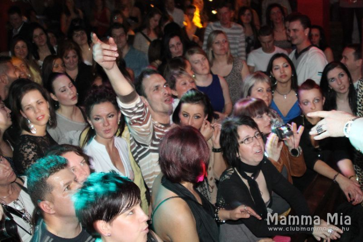 2013.04.12.Péntek Mamma Mia Takács Nikolas Dj:Ice fotók:árpika