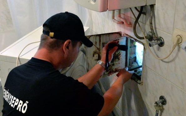 Kéményseprőként csöngetnek be a csalók Hajdú-Bihar Megyében