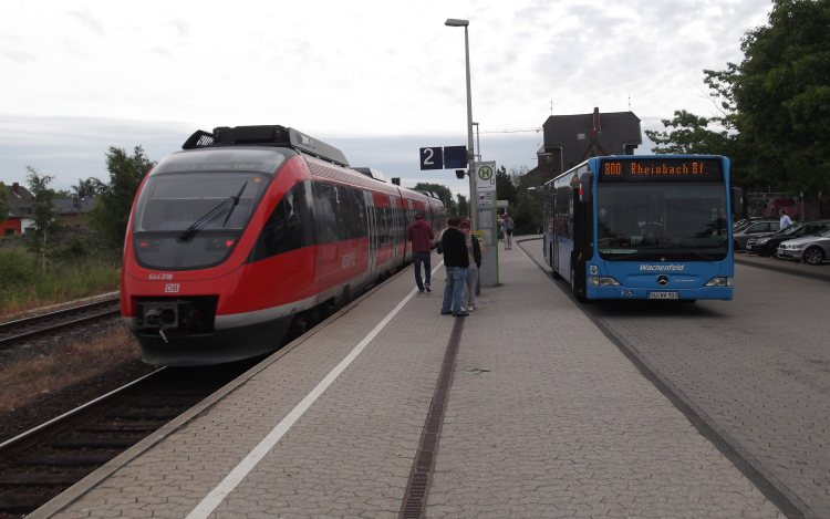 Megváltozik a vonat- és buszmenetrend az ünnepek alatt