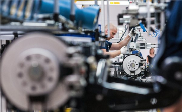 Felavatták a ThyssenKrupp új győri gyárát