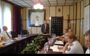 Egyeztető Fórumot tartott a  Megyei Rendőr-főkapitányság és a Roma Nemzetiségi Önkormányzat Győrben