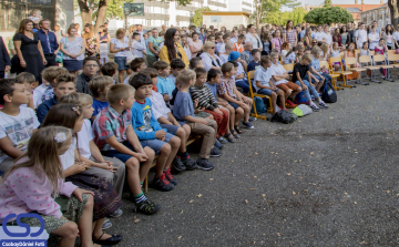 Bemutatkozik a Forrás Waldorf Iskola- Jubileumsorozat 