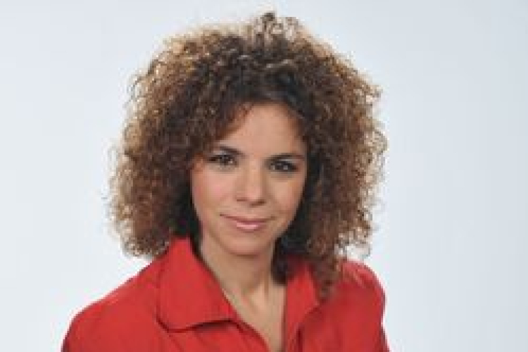 Al Ghaoui Hesna rajzzal tudatta, hogy állapotos