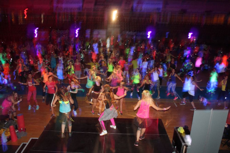 I.Spártai Vitamin NEON Fitness Party Győr Fotók:árpika