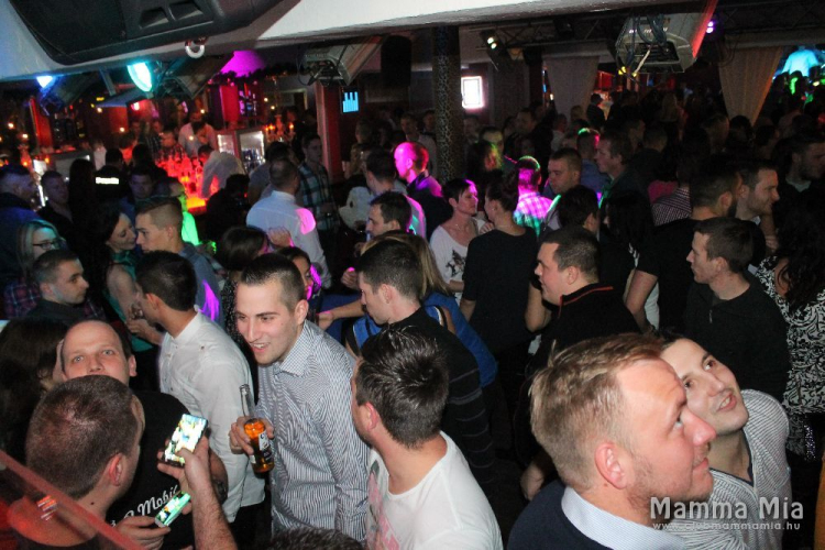 2014.12.19.Szombati Házibuli Mamma Mia Dj:Balage & Konga Ati fotók:árpika