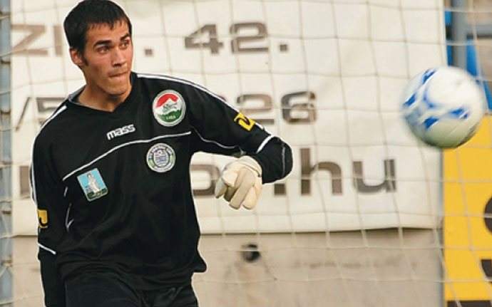 FUTBALLHÁBORÚ: III. rész  Romániából jöttem – Interjú Pogacsics Krisztiánnal