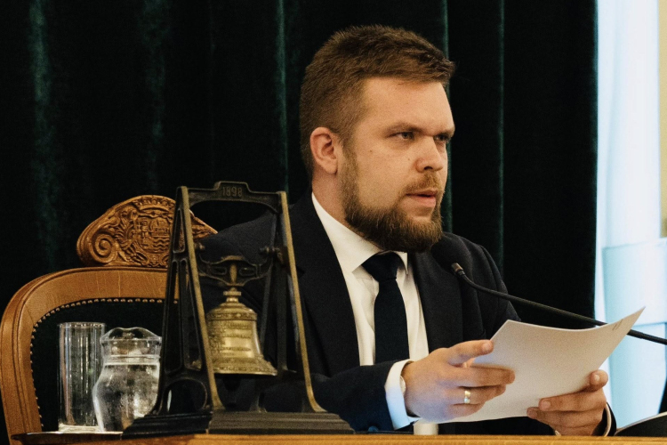 Ennyiszer az Audit még nem emlegették a győri közgyűlésben, mint most