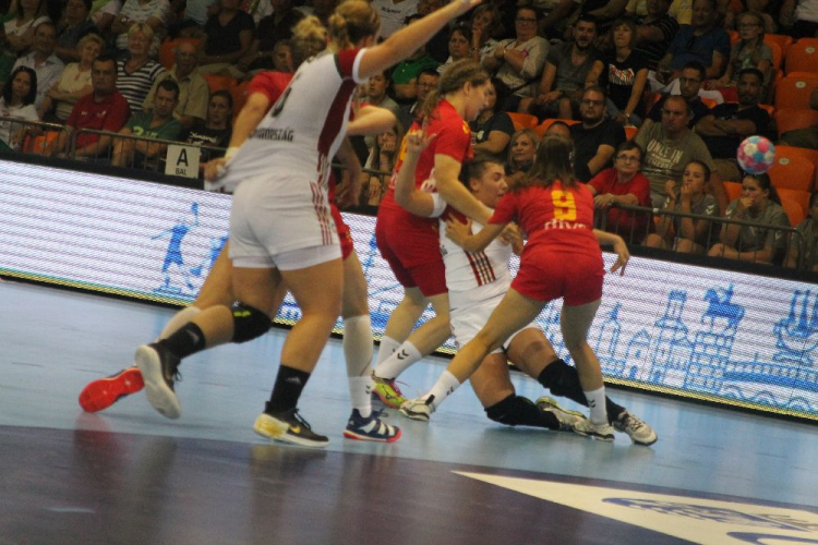 2019.07.11.Kézilabda Női U19-es EB Magyarország-Montenegro és a megnyitó