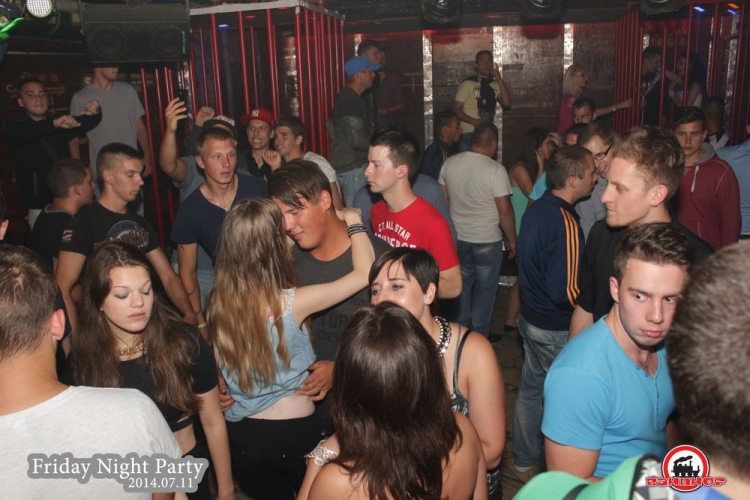 2014.07.11.Péntek - Friday Night Party