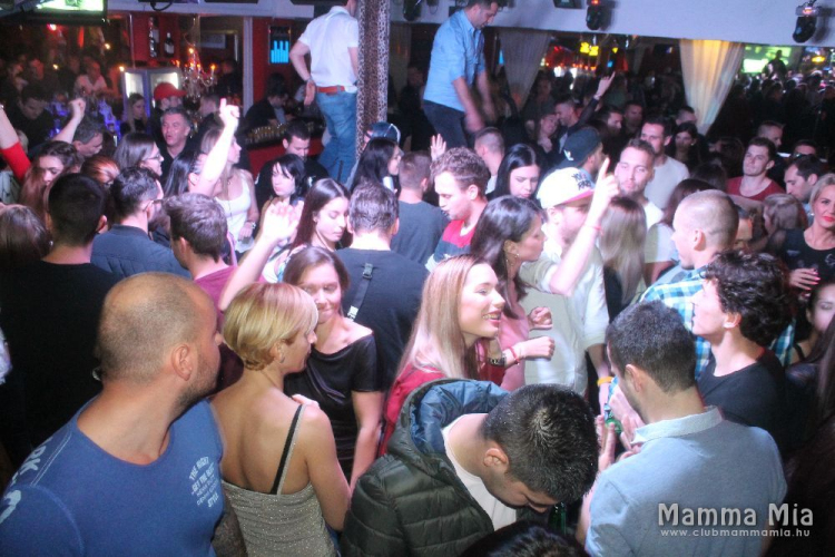 2017.11.04. Mamma Mia Video disco Dj:Hubik Fotók:árpika