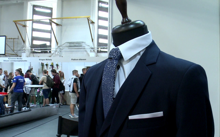 Ballagási kiállítás Győrben