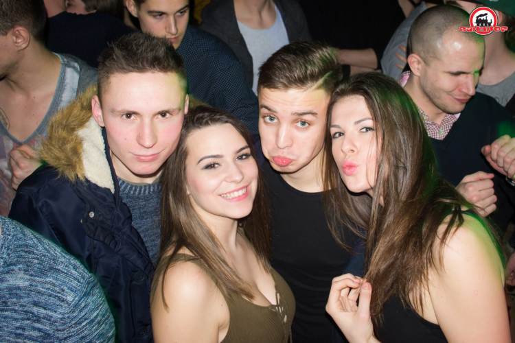 LAPOS_BULIFOTÓK_02_10