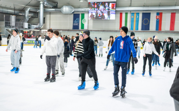 FroSZEn: csaknem nyolcszázan vettek részt a Széchenyi István Egyetem jeges élménynapján