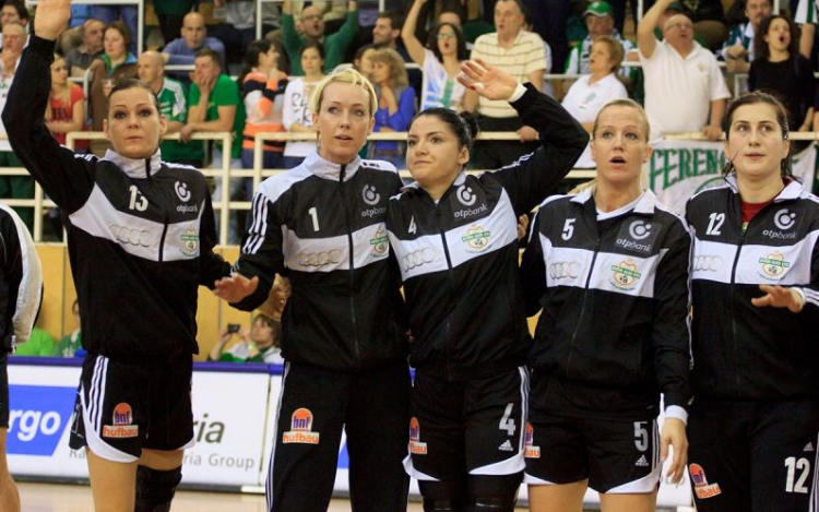 Teltházas lesz Bukarestben a Valcea-Győr