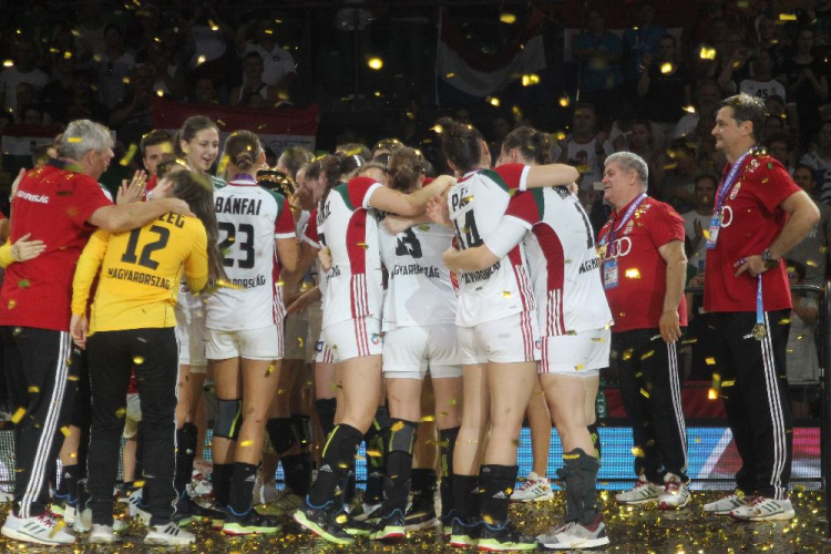2019.07.21.Kézilabda Női U19-es EB Döntő Magyarország-Hollandia és záróünnepség