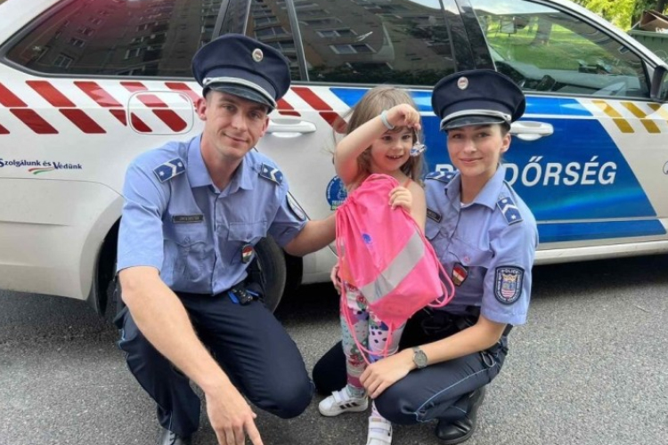 Rendhagyó születésnap várt egy győri kislányra a győri rendőrség jóvoltából