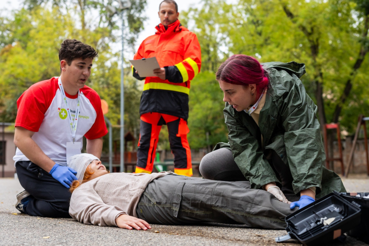 Életmentés testközelből Győrben!