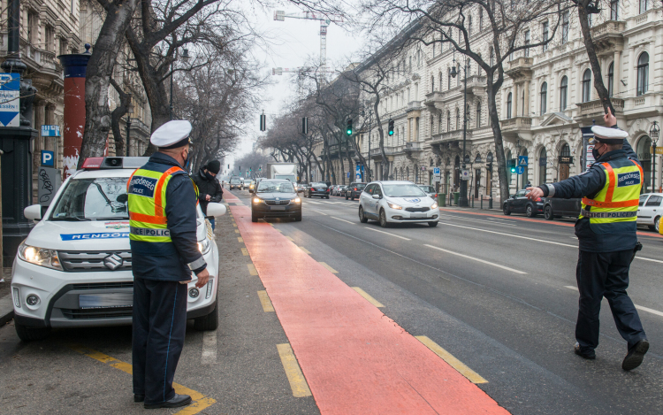 Ismét a buszsávok használatát ellenőrizték Budapesten