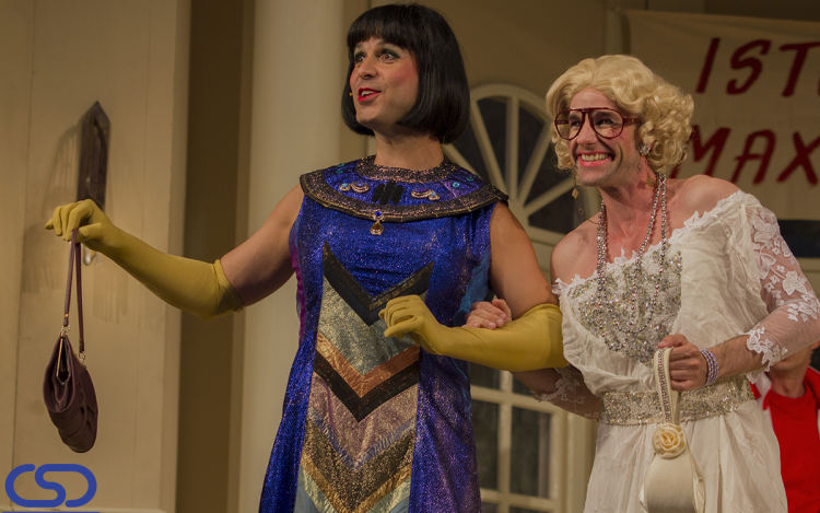 Koronavírus: Beláthatatlan időre, könnyek között búcsúztak a Primadonnák is