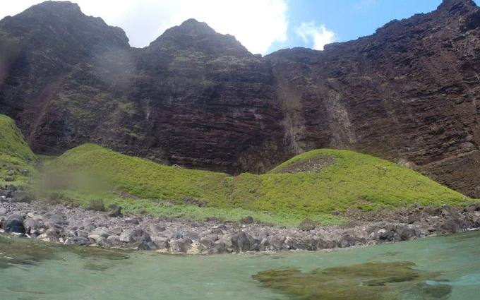 Eltűnt egy túrahelikopter Hawaii-nál 