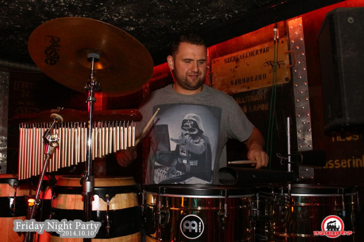 2014.10.10.Péntek - Friday Night Party