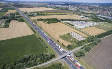 Torlódás az M1-es autópályán