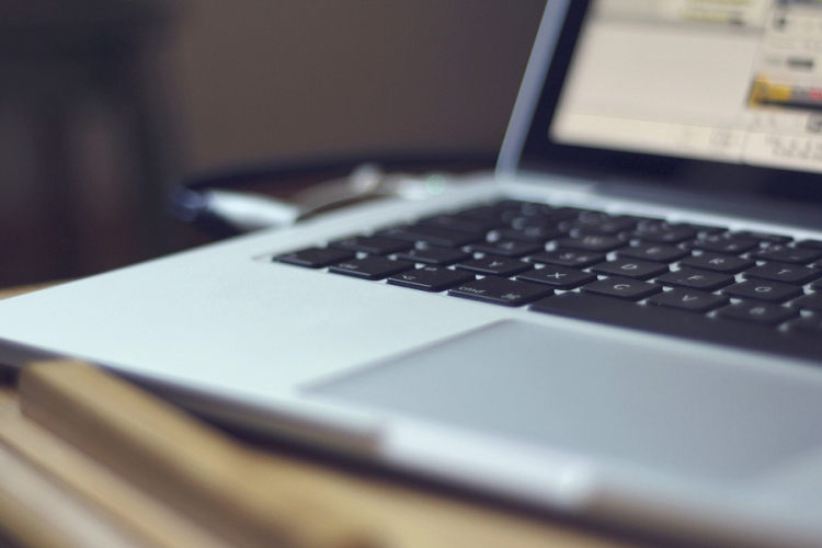 Több mint 120 ezren csatlakoztak már az adóhivatal online számlarendszeréhez