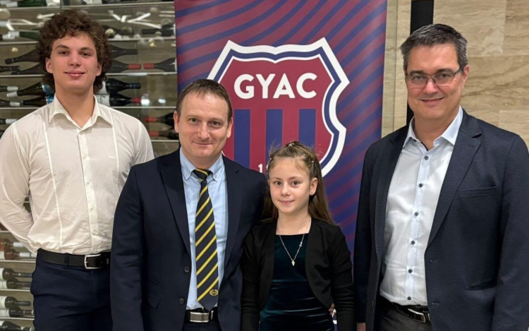 Súlyemelésben is GYAC-sikerek