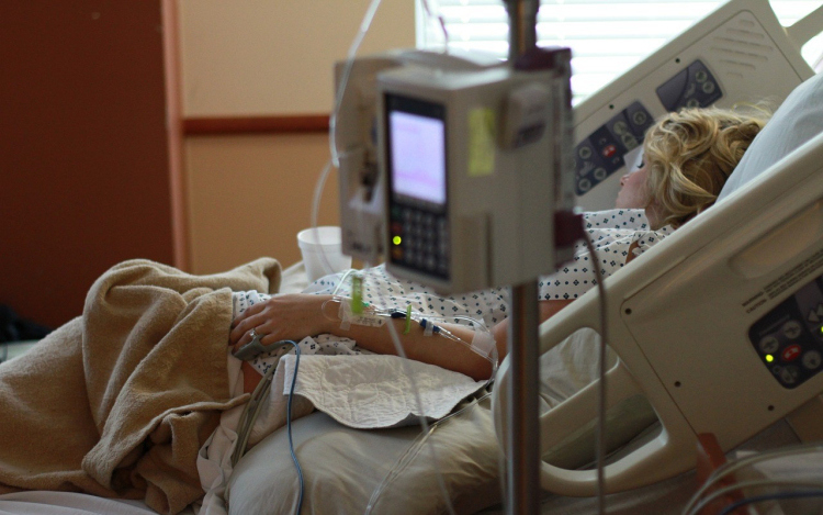 Feloldották a látogatási tilalmat