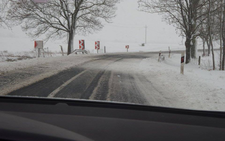 Öt autó ütközött az M1-esen Börcsnél