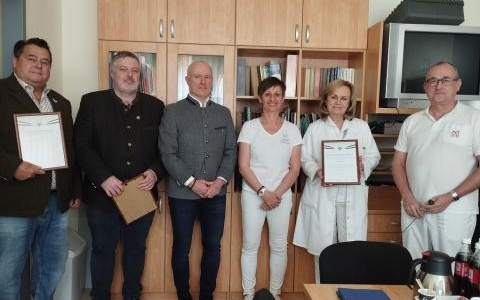 Kulcslyuk műtéthez kapott pénzt a győri kórház helyi vadászoktól