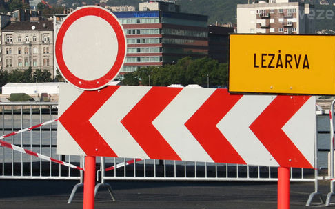 Forgalmi változás vasárnap