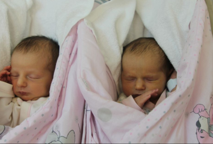 Orosz Szonja és Léna 