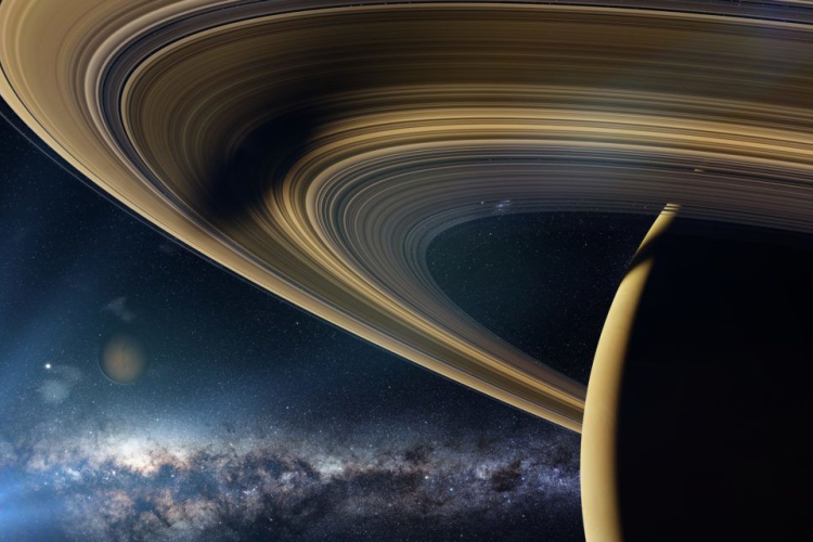 20 holdat találtak a Szaturnusz körül