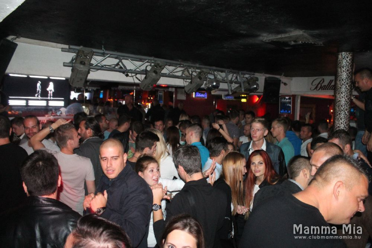  2015.09.05.Mamma Mia Szombati Házibuli Dj:Balage Fotók.árpika