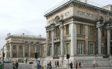 Reneszánszkori ezüsttárgyakat örökölt az oxfordi Ashmolean Museum