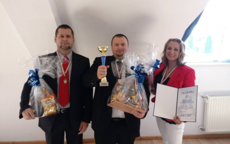 Dobogóra állhattak a győri ügyeletesek