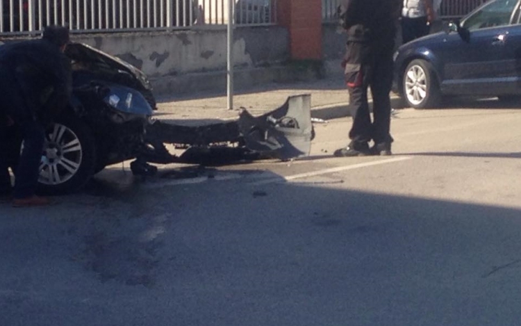 Két autó ütközött Győr belvárosában