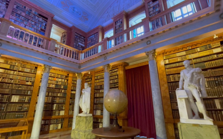 Hortobágyi T. Cirill: „A Főapátsági Könyvtárat megmentettük”