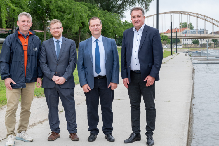 Hidak és Hídépítők Napja: a múlt kötelez