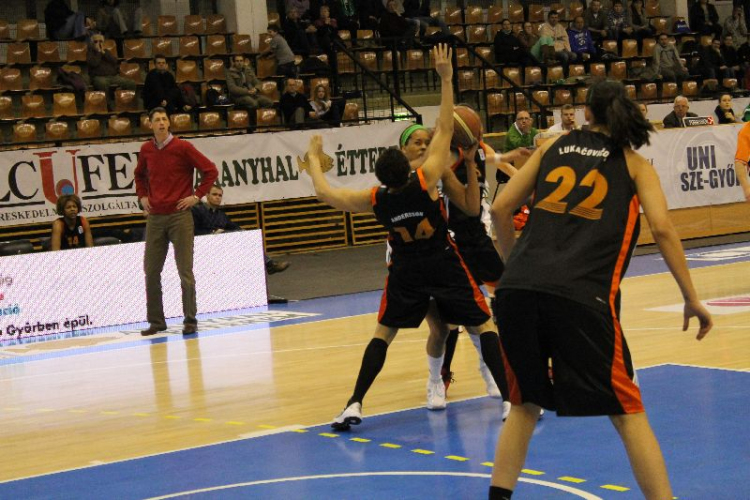 2013.03.17 Hat-Agro Uni Győr-MBK Ruzomberok női kosárlabda Fotók:árpika
