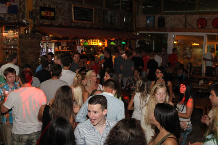 2013.07.31.Szerda Banhof Lapos Tom Symon,Marcee,Slim,Milán Video Disco Fotók:árpika