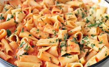 Kevesebb tésztát esznek az olaszok