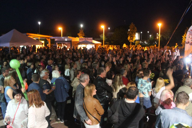 2016.05.06.Szentiváni Retro Fesztivál Fotók:árpika