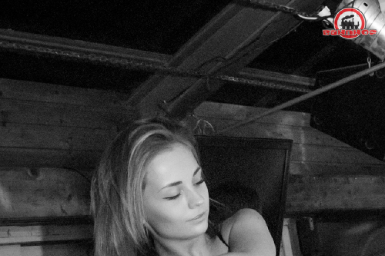 LAPOS_BULIFOTÓK_04_12