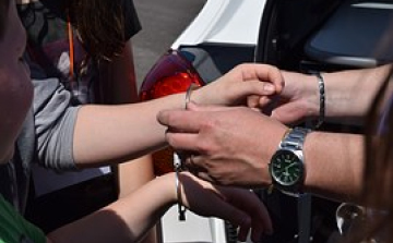 Súlyosan bántalmaztak egy 34 éves nagykállói lakost Győrben 