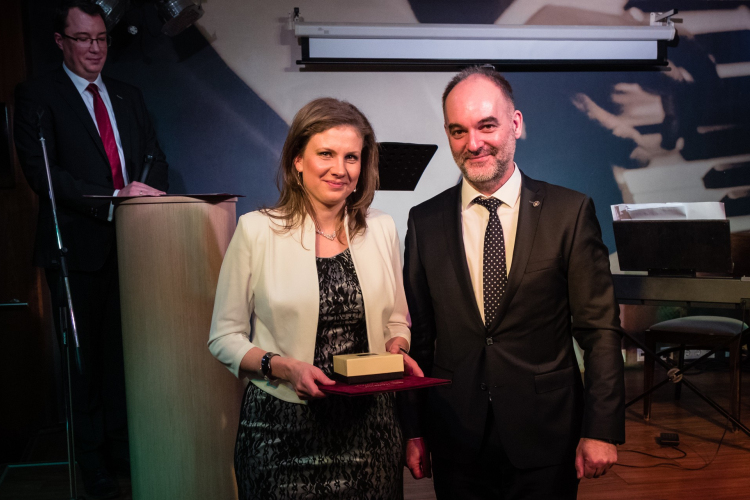 Jótékonysági díszvacsora